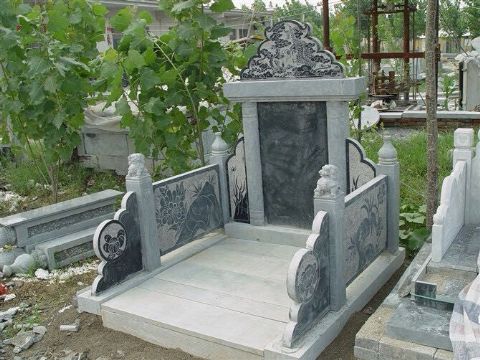 點(diǎn)擊查看詳細(xì)信息<br>標(biāo)題：石墓碑 閱讀次數(shù)：2855