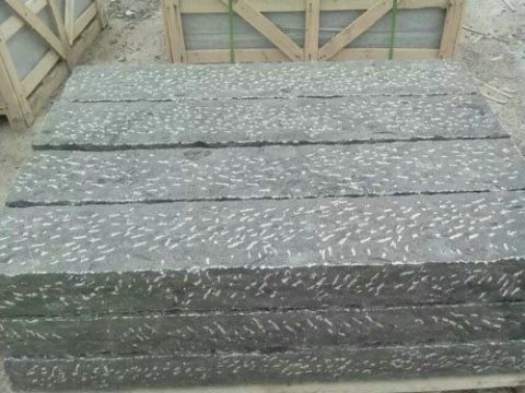 點(diǎn)擊查看詳細(xì)信息<br>標(biāo)題：青石板材 閱讀次數(shù)：2091