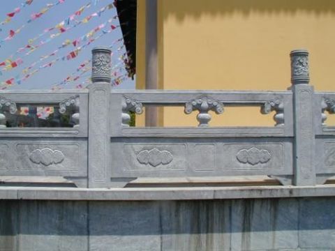 點(diǎn)擊查看詳細(xì)信息<br>標(biāo)題：欄板石 閱讀次數(shù)：2418