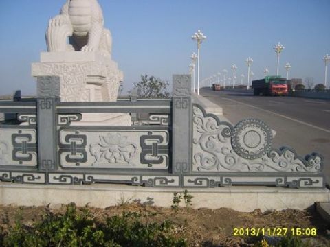 點(diǎn)擊查看詳細(xì)信息<br>標(biāo)題：欄板石 閱讀次數(shù)：2391
