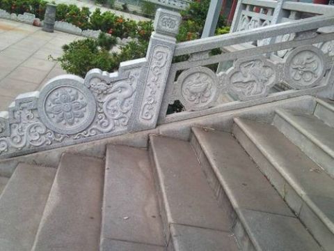 點(diǎn)擊查看詳細(xì)信息<br>標(biāo)題：欄板石 閱讀次數(shù)：2399